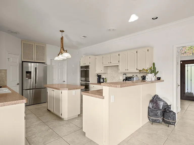 7209 Foxtree Cv — Photo 22