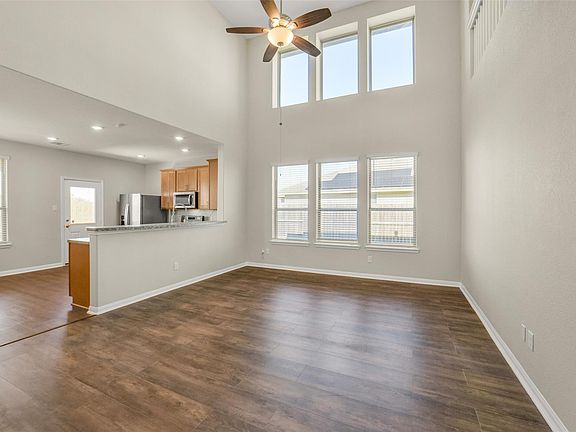 2nd image of 1127 Brahma Cir