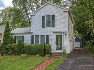 206 Water St, Chardon, OH 44024