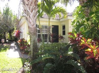 451 Moray Pl, Melbourne Beach, FL 32951