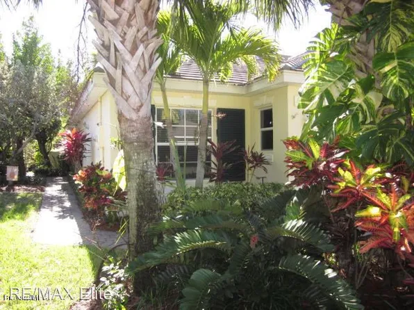 451 Moray Pl, Melbourne Beach, FL 32951