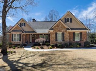 335 Town Creek Rd, Talking Rock, GA 30175