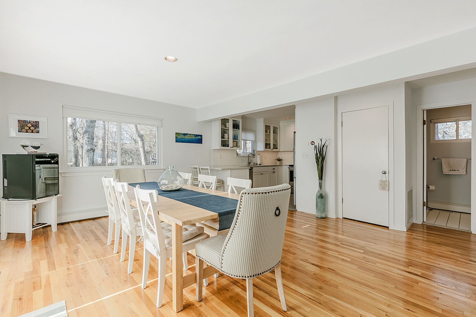  Dining/Kitchen