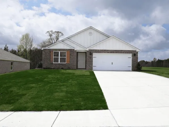 204 Mill Point Cir, Calera, AL 35040