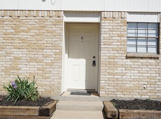 2901 Sappington Pl APT C, Fort Worth, TX 76116