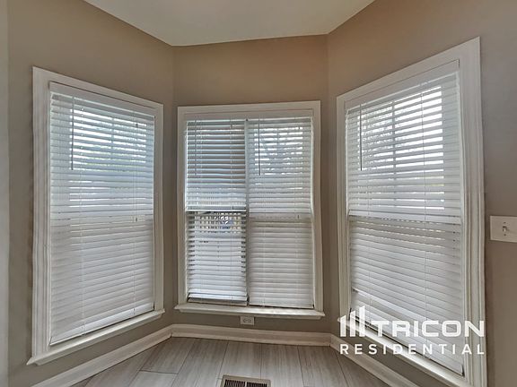5th image of 611 Glenties Dr