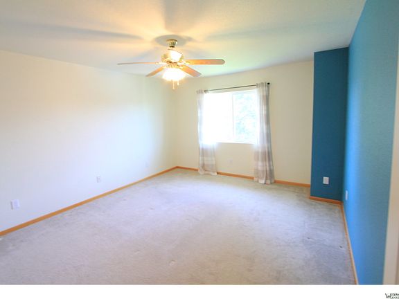5th image of 626 S 38th St W Unit 30