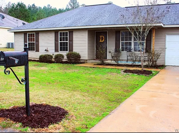 21 Sunset Gardens Dr, Moundville, AL 35474