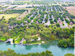 1146 Rivertree Dr, New Braunfels, TX 78130