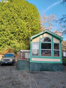 16011 Lower Harbor Rd #100, Brookings, OR, 97415