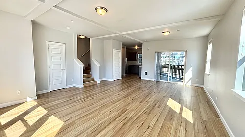 Floor plan B-5