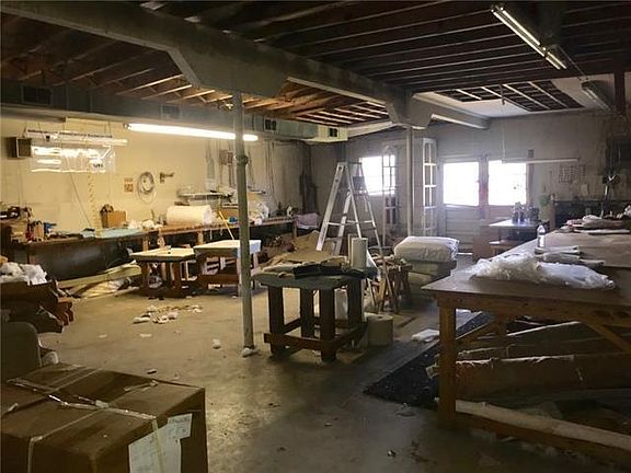 4th image of 3341 Highland Ave NE