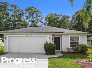 10932 Acorn Park Dr E, Jacksonville, FL 32218