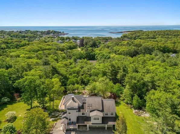 602 Summer St, Manchester, MA 01944