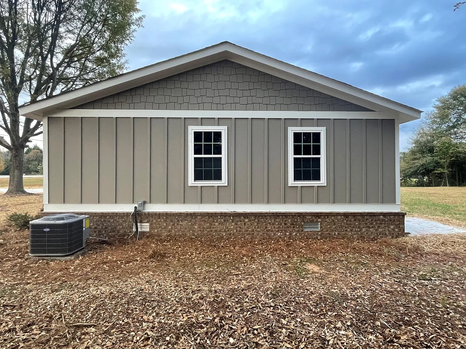 3 bed, 1688 sqft, $2,200 — Photo 4