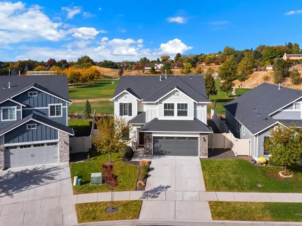 131 N Sevenoaks Ave, Eagle, ID 83616
