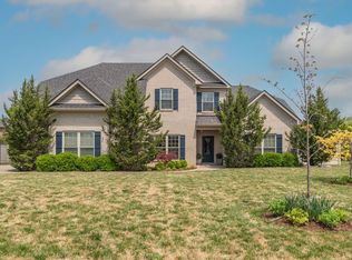 2012 Chapel Ct, Murfreesboro, TN 37128