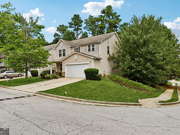 2nd image of 3187 Sable Run Rd