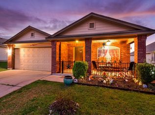 302 Creston St, Hutto, TX 78634