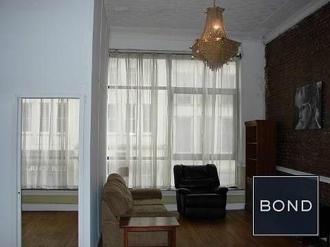 2nd image of 85 Chambers St APT 4f