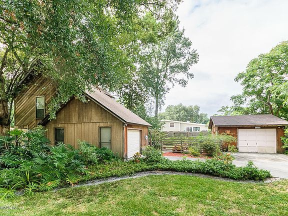 3rd image of 5434 Galewind Ln