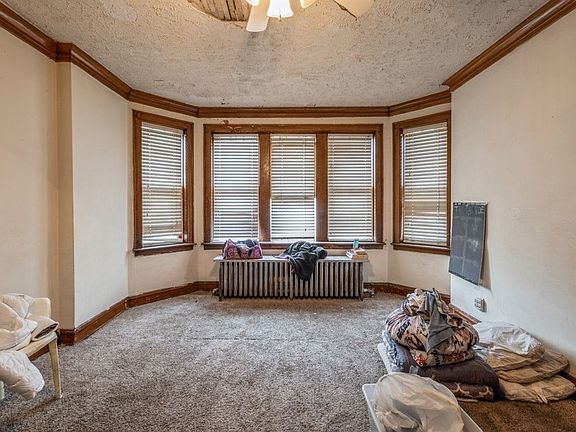 4th image of 4951 S Hoyne Ave