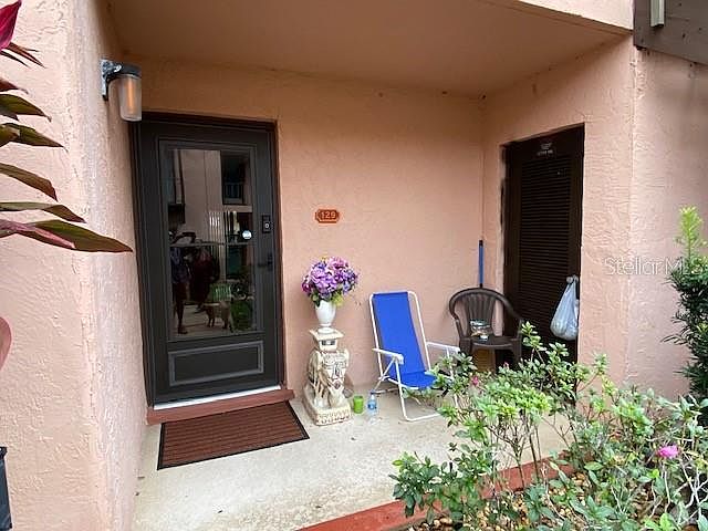 1st image of 129 LA CASA #120