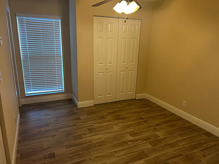 731 Hummingbird Way #1 — Photo 9