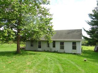 698 Draht Hill Rd, Elmira, NY 14901