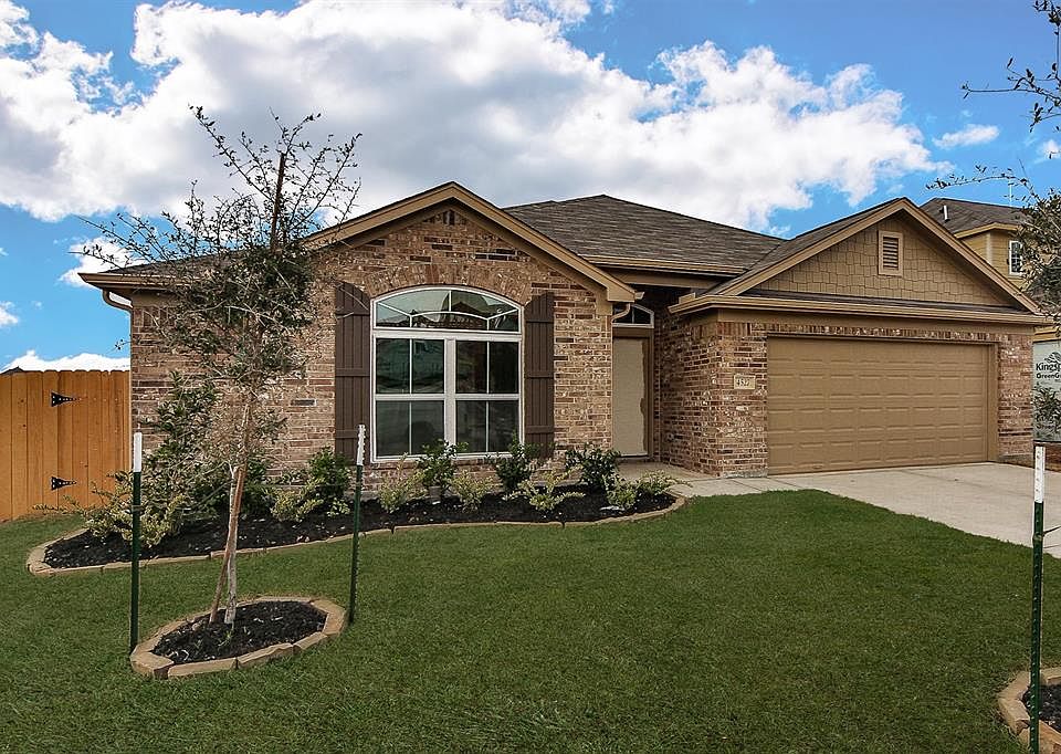 1st image of 4527 Clara Rose Ln