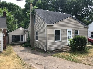 27033 Shiawassee Rd, Southfield, MI 48033