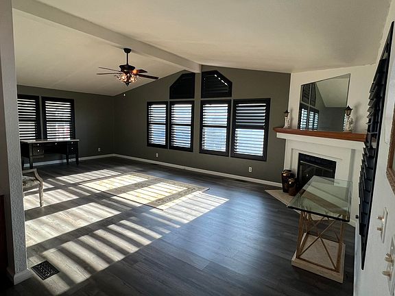 3rd image of 2459 N Oaks Street #132