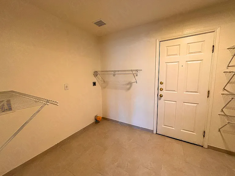 3405 Whisper Hvn — Photo 10
