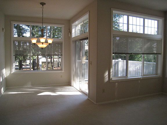 Dining Rm/deck