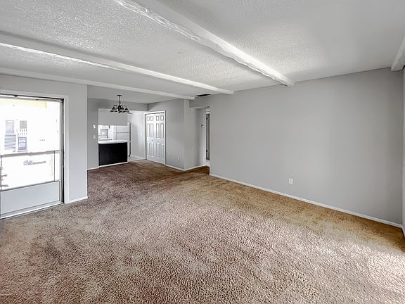 3rd image of 4741 Avon Ct #1-72