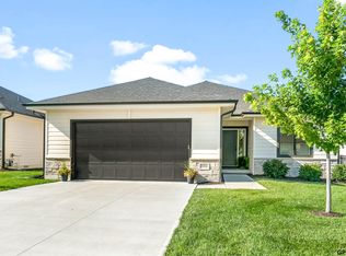 20866 Ellison Ave, Elkhorn, NE 68022