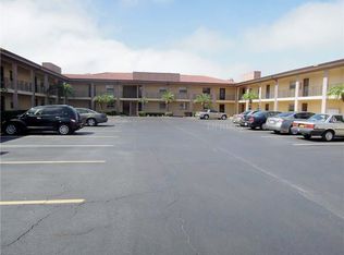 Imperial Point Dr W, Largo, FL 33774