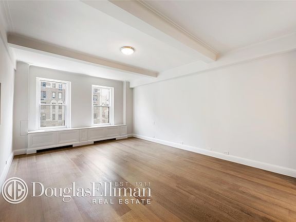 3rd image of 944 Park Ave #8