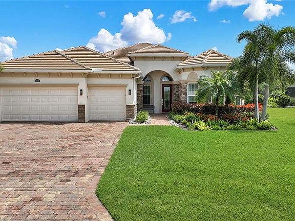 2nd image of 9259 Fieldstone LN