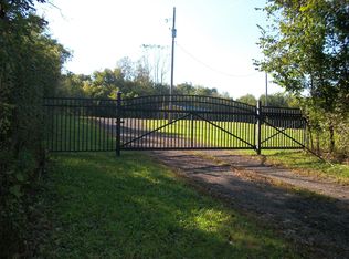 15250 Frontier Rd, Camden, MI 49232