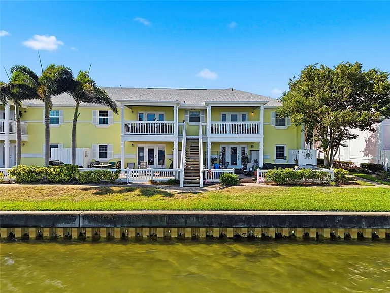 201 Pompano Dr SE #C — Photo 61