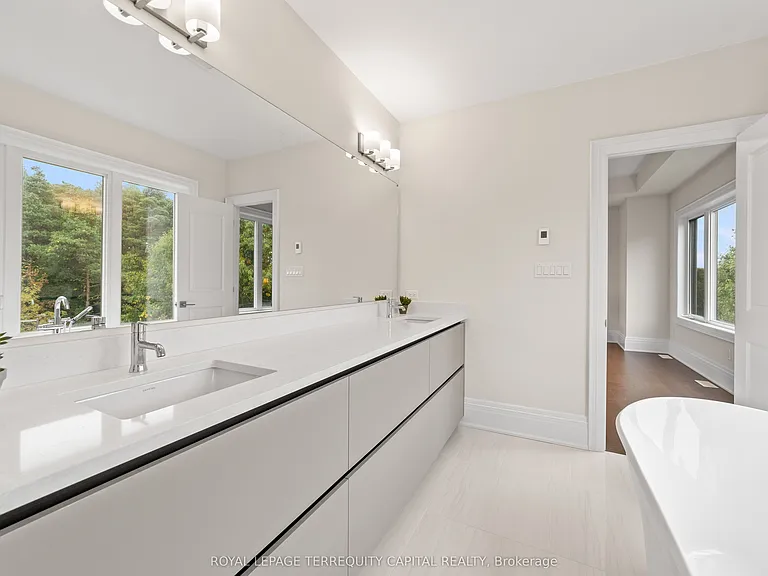 23 Kingwood Ln — Photo 31
