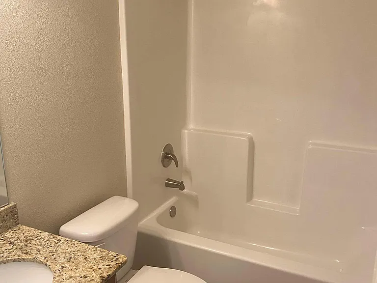 2nd Bathroom