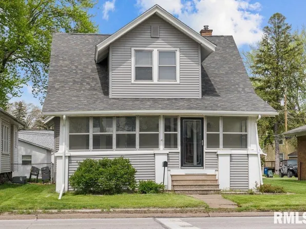 2730 E Locust St, Davenport, IA 52803