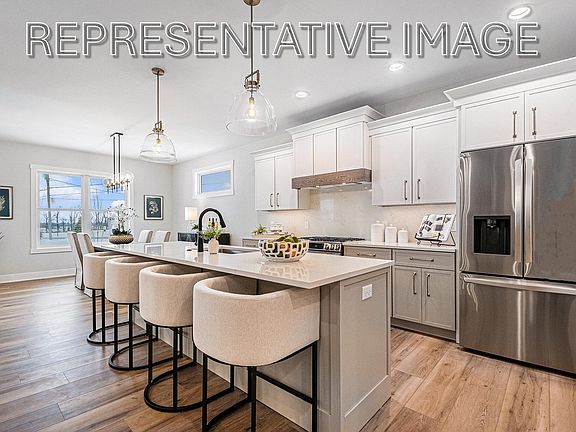 3rd image of 3406 Ravinewood Ct #23