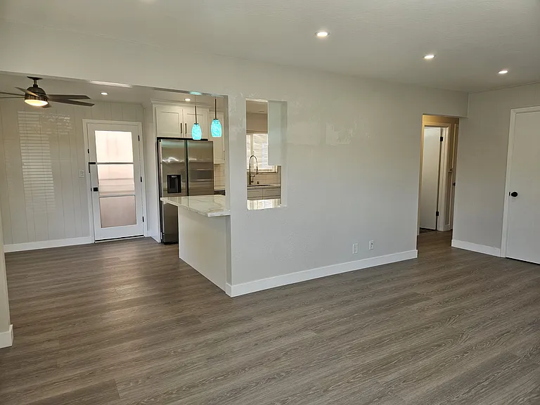 163 Madison Ave — Photo 8