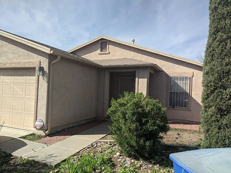 6292 S Avenue De La Chandelle — Photo 2