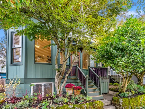 2042 SE Ankeny St, Portland, OR 97214