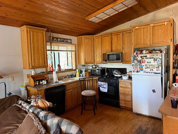 2nd image of 12882 Boca St