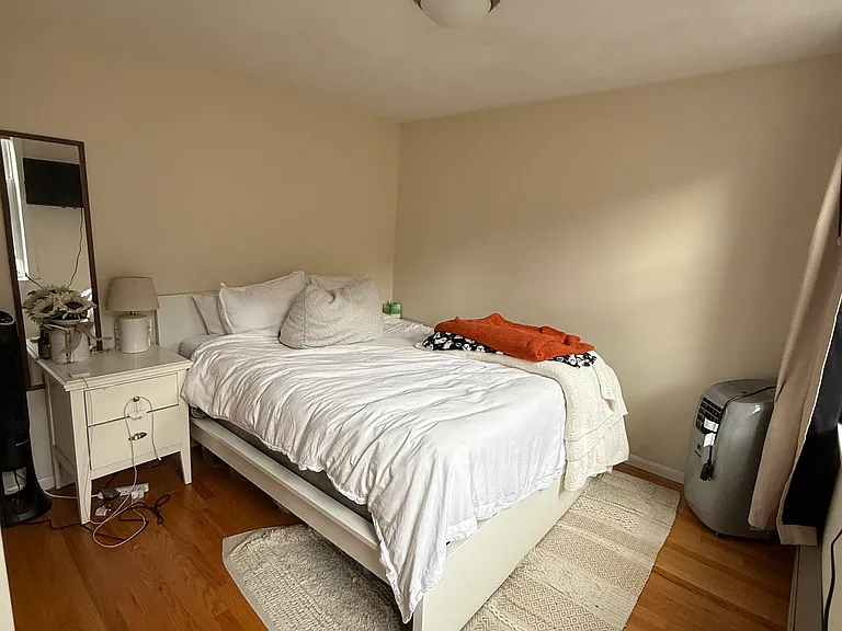92 Prince St #7 — Photo 6